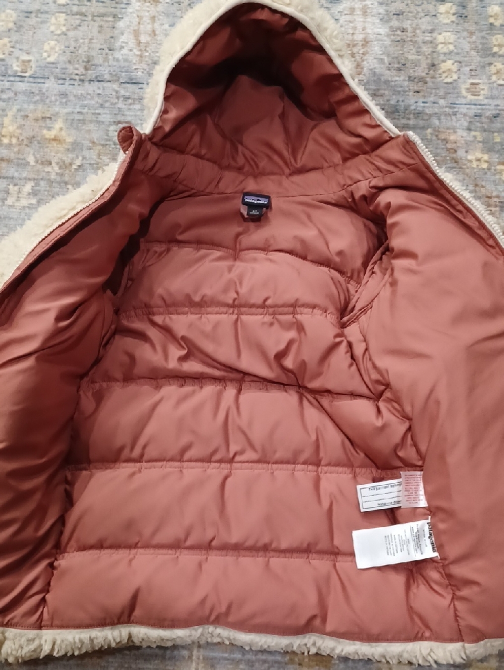 Patagonia Baby Recycled Hi-Loft Parka - Picture 4 of 8